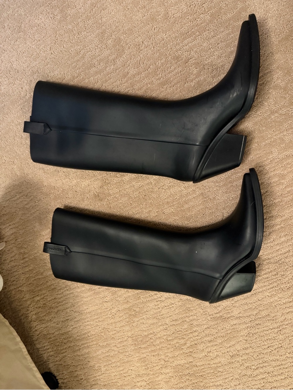 Givenchy Black Pointed Toe Heel Boot - Picture 4 of 6